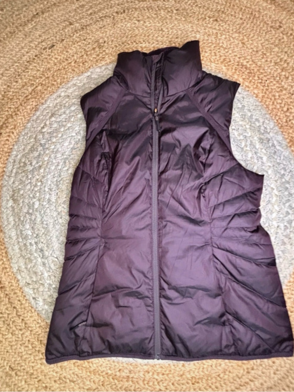 Champion Quilted Puffer Vest in Plum